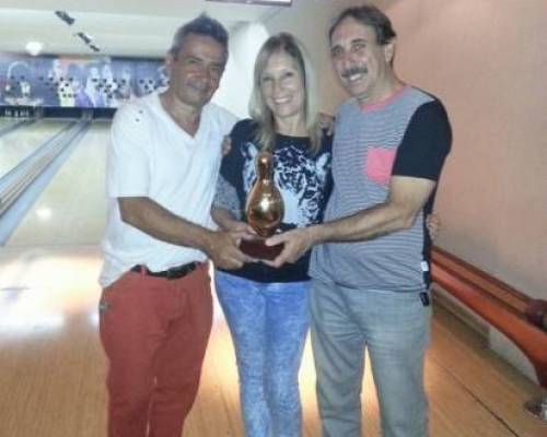 13524 30 VAMOS A JUGAR AL BOWLING ENTRE AMIGOS!!!