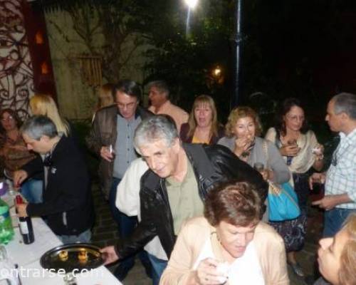 Le entraron a la empanaditas y al vino !!  :Encuentro Grupal Comité de Bienvenida y clase de Encontrarse.com 