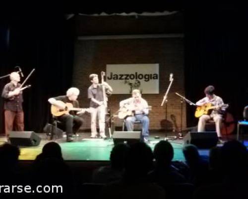 13620 26 JAZZOLOGÍA - XIII FESTIVAL INTERNACIONAL DJANGO ARGENTINA 2015