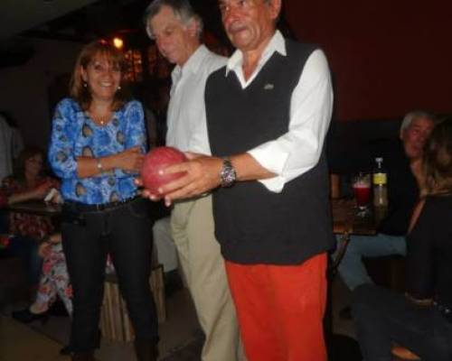 13646 12 VAMOS A JUGAR AL BOWLING ENTRE AMIGOS!!!