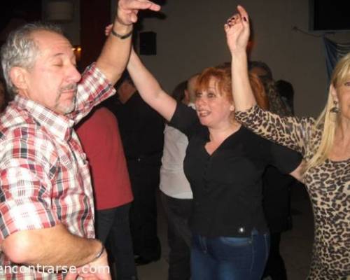 Oscar que bien se te ve, cuanto me alegra verte tan suelto :Encuentro Grupal !! FESTEJEMOS EL DIA DEL AMIGO....CON AMIGOS!!