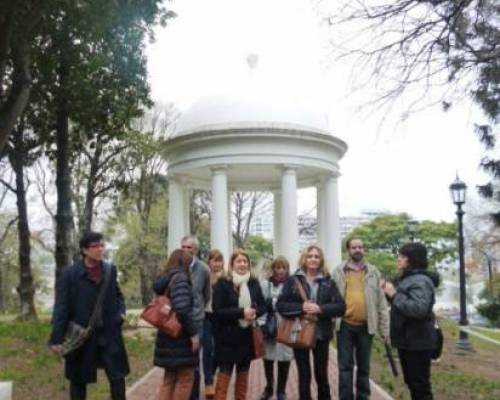 13737 53 IGLESIA ORTODOXA RUSA Y PARQUE LEZAMA POR LA JONES