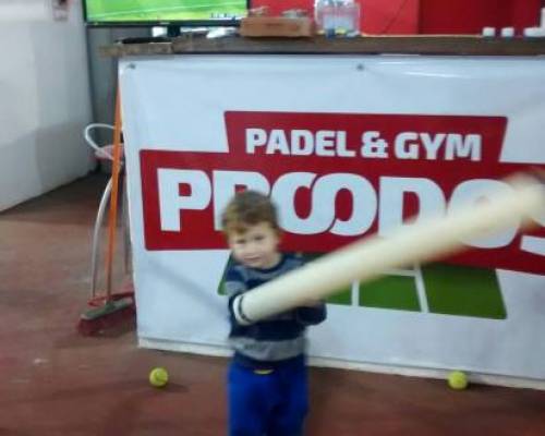 13847 15 ** Jugamos al Padel ?? **