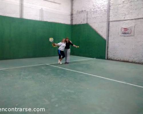 13847 2 ** Jugamos al Padel ?? **