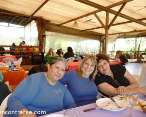 13970 132 LUJAN -CARLOS KEEN- ALMUERZO EN CAMINO ABIERTO POR LA JONES