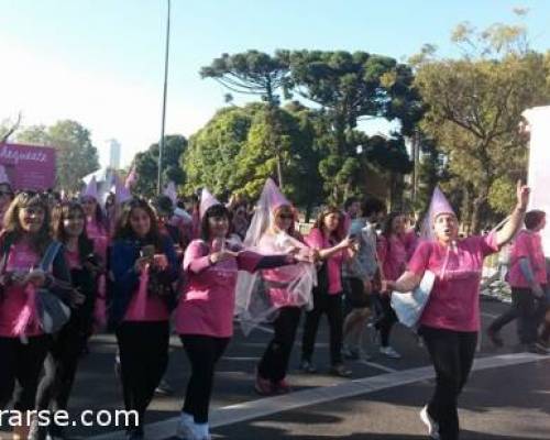 14018 28 OTRO AÑO MAS!!!!!!CAMINATA AVON POR LA LUCHA CONTRA EL CANCER DE MAMA 2015