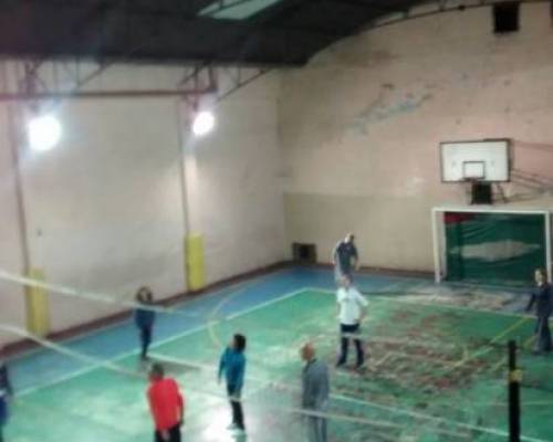 14020 11 No me dejen solo jugando al voley