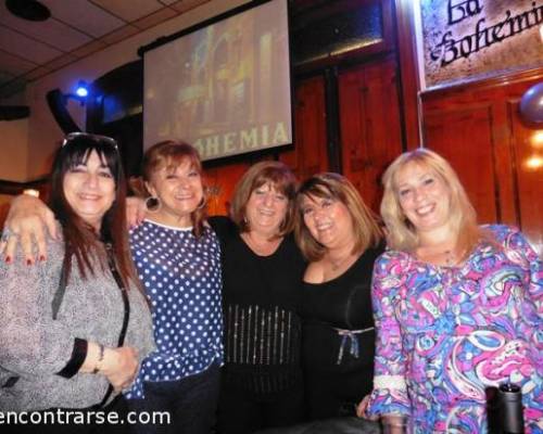 14023 56 FESTEJAMOS EL CUMPLEAÑOS DE MI AMIGA ADRIANA LANDARIN