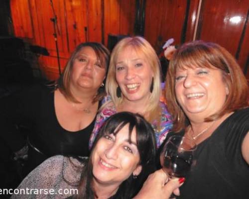 14023 59 FESTEJAMOS EL CUMPLEAÑOS DE MI AMIGA ADRIANA LANDARIN