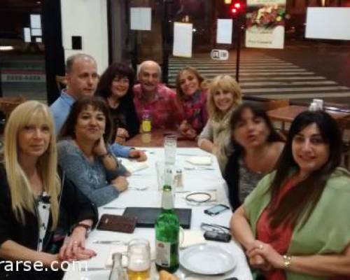 Linda charla !!!! :Encuentro Grupal " Clase de bachata y salsa en La Salsera " (olle shico )