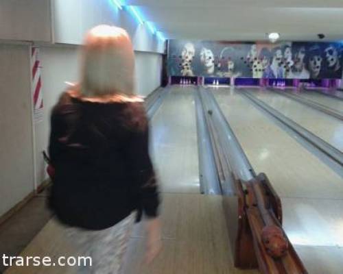 14101 15 VAMOS A JUGAR AL BOWLING ENTRE AMIGOS!!!