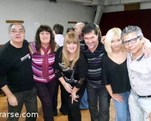 Qué linda foto!!! :Encuentro Grupal JUAN1954 - OMAR_ELGALLE  Y ALEJANDROVALL festejan sus cumples en el Club de Los Viernes!!!