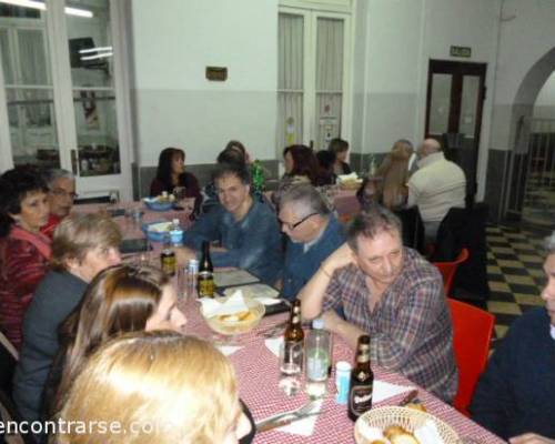 14127 9 CENA DE DOMINGO EN EL EROS