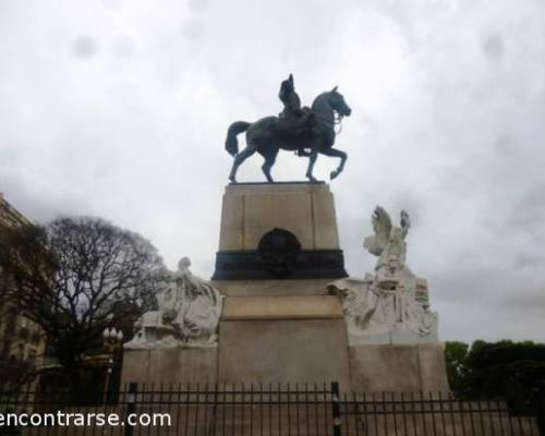 14200 16 MONUMENTARIA-Curiosidades de los Monumentos-de Recoleta a Palermo Chico por LA JONES 