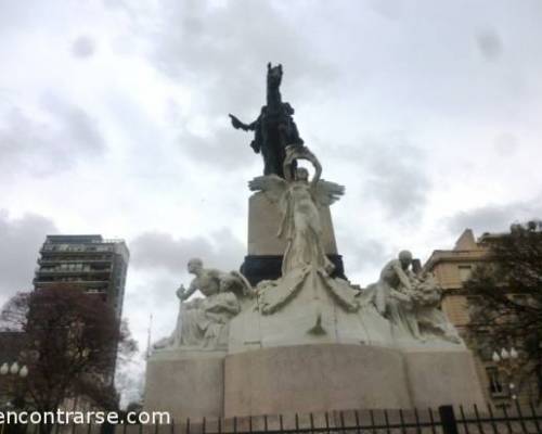 14200 18 MONUMENTARIA-Curiosidades de los Monumentos-de Recoleta a Palermo Chico por LA JONES 