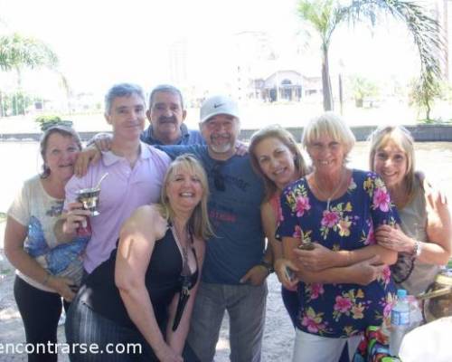 Hermoso y divertido grupo! :Encuentro Grupal PICNIC A ORILLAS DEL RIO