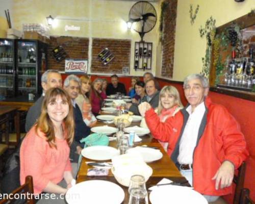 Y después del gasto calórico, una buena parrillada de Puerto Madero sucursal Palermo :Encuentro Grupal Tarde de feriado: nos encontramos en Palermo Viejo