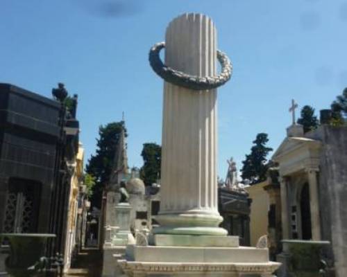 14519 17 CEMENTERIO DE LA RECOLETA POR LA JONES