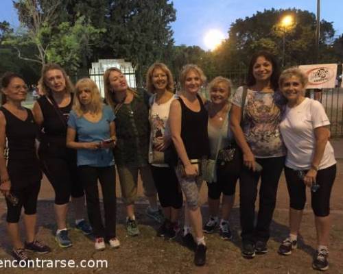 Encuentros Grupales (12/01/2016) :   Caminata  para inquietos de cuerpo , vida y corazón!!!