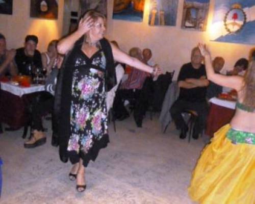 14785 72 CENA SHOW GRIEGO ARMENIO PARA BAILAR Y COMER-EN ANUSH -DE FLORES 