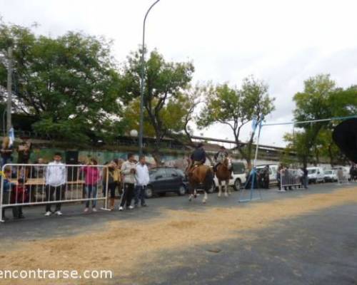 14918 23 FERIA DE MATADEROS y ALMUERZO LIBRE - POR LA JONES 