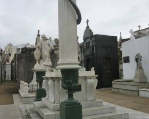 14923 10 CEMENTERIO DE LA RECOLETA POR LA JONES