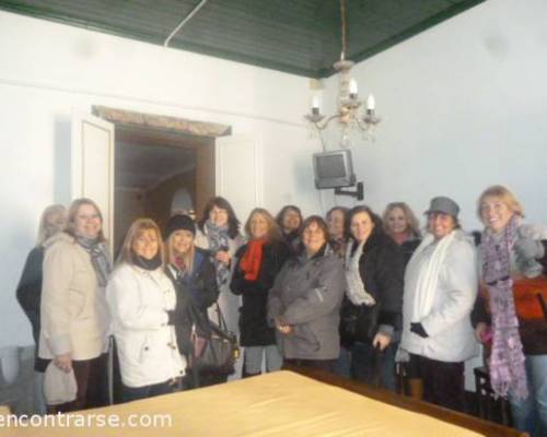 14926 103 LUJAN -CARLOS KEEN- ALMUERZO EN CAMINO ABIERTO POR LA JONES