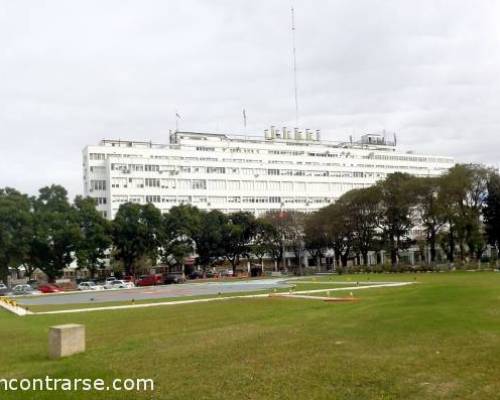 14934 50 PARQUE PATRICIOS Y VISITA GUIADA A LA NUEVA SEDE DE GOBIERNO DE NORMAN FOSTER POR LA JONES