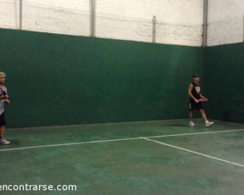 14948 5 **Jugamos al Padel ? **