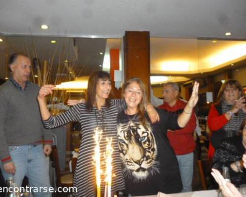 Muy feliz cumple hermosuras.... :Encuentro Grupal LA TERTULIA DE LOS JUEVES EN CABALLITO EN CLASS POR LA JONES