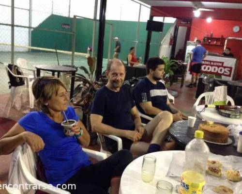 15026 12 **Jugamos al Padel ? **