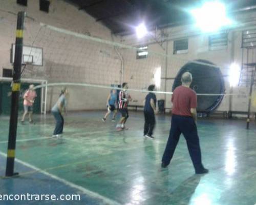 15043 10 LA LLAMA DEL VOLEY SIGUE ENCENDIDA.