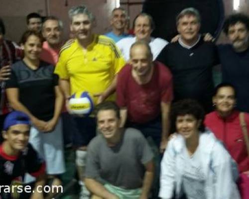 15043 4 LA LLAMA DEL VOLEY SIGUE ENCENDIDA.