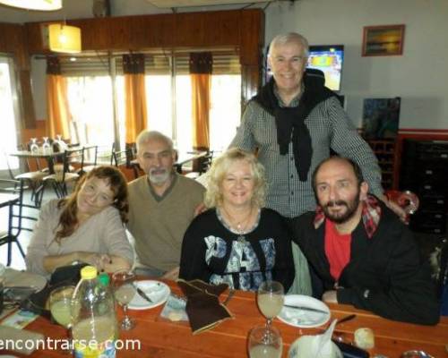 ALMORZANDO CON EL GRUPO!! :Encuentro Grupal VAMOS A  LAS TERMAS  DE  COLON.  ENTRE RIOS