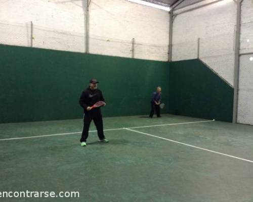 15230 4 **Jugamos al Padel ? **