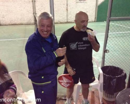 15231 79 **Jugamos al Padel ? **