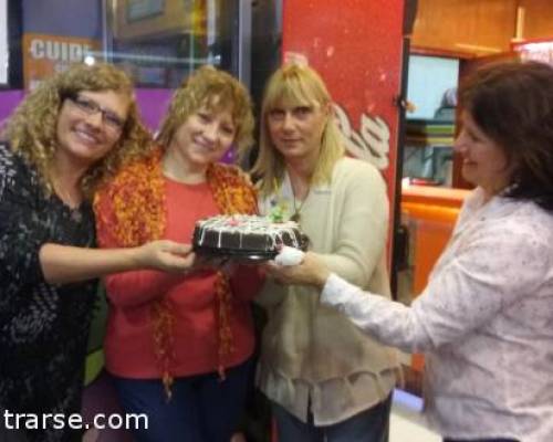 feliz cumple chicas!!!   :Encuentro Grupal El Sur También Existe . Vamos por más...