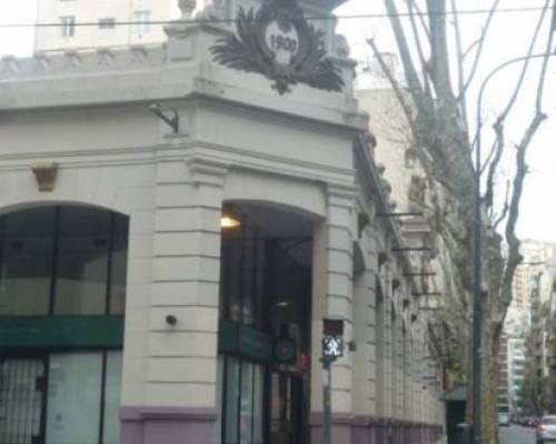 15253 13 SECRETO POR LAS CALLES DE RECOLETA POR LA JONES