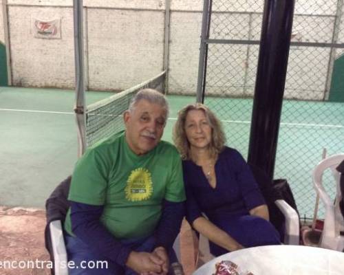 15316 16 **Jugamos al Padel ? **