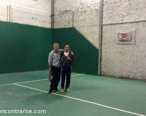 15316 7 **Jugamos al Padel ? **