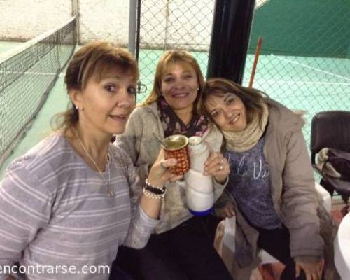 15358 6 **Jugamos al Padel ? **