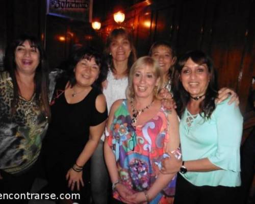 cuantas flores :Encuentro Grupal "TRIBUTO A MONTANER" LA MEJOR VOZ FEMENINA "SOY ADRIANA"