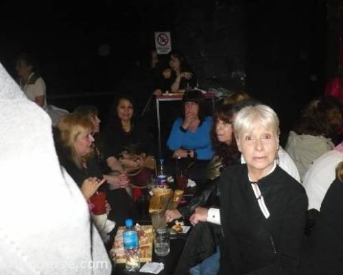 15418 30 VOLVEMOS!!! Stand Up...y luego escuchar música y bailar!!!