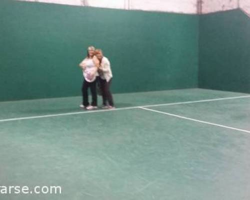 15504 8 **Jugamos al Padel ? **