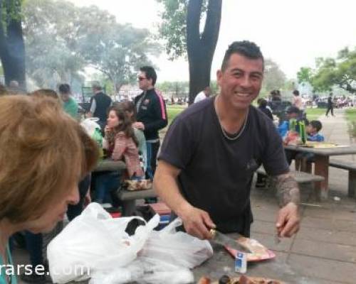 15619 17 ASADO DE DE LOS VIAJEROS DESFACHATADOS