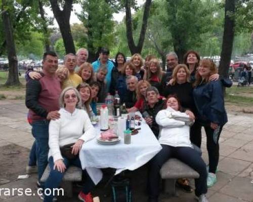 Somos un montón, un montón de risas, un montón de cariño, un montón de Gente muy linda con ganas de divertirse :Encuentro Grupal ASADO DE DE LOS VIAJEROS DESFACHATADOS