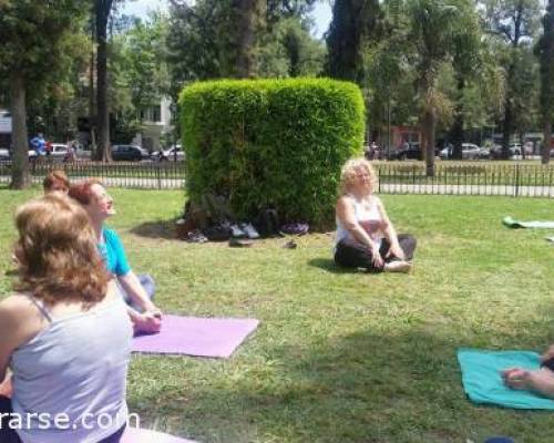 15664 10 SE VIENE EL FERIADO...SE VIENE YOGA Y MATE EN PLAZA ARENALES!!