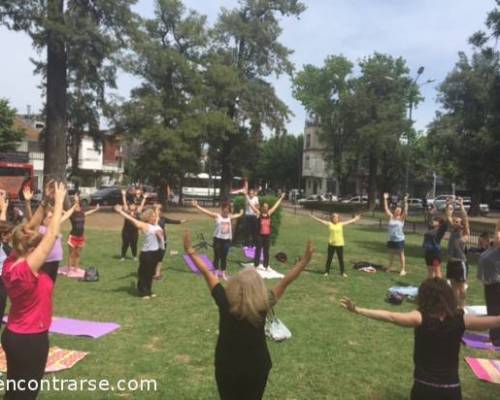 15695 3 SE VIENE OTRO FERIADO...SE VIENE YOGA Y MATE EN PLAZA ARENALES!! 