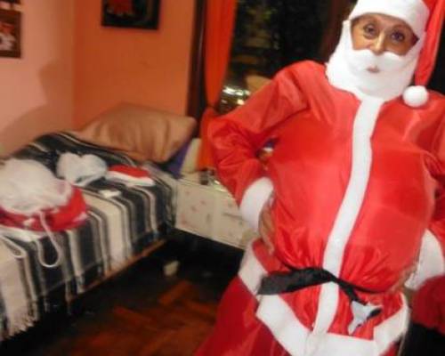 Papa Noel :Encuentro Grupal OFREZCO MI CASA PARA CENAR