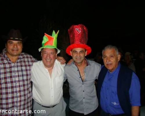 15758 29 LA FIESTA DEL SOMBRERO en Carnavales Y FESTEJAMOS LOS CUMPLES: ALEBEA-GABYTO- TIARAMAR-ALEDELROJO-MAIONLINE